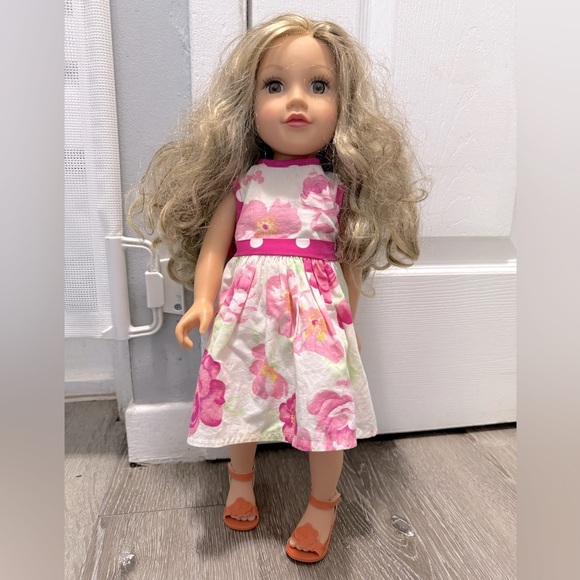 Journey Girls Doll with Blonde Hair - Picture 1 of 12